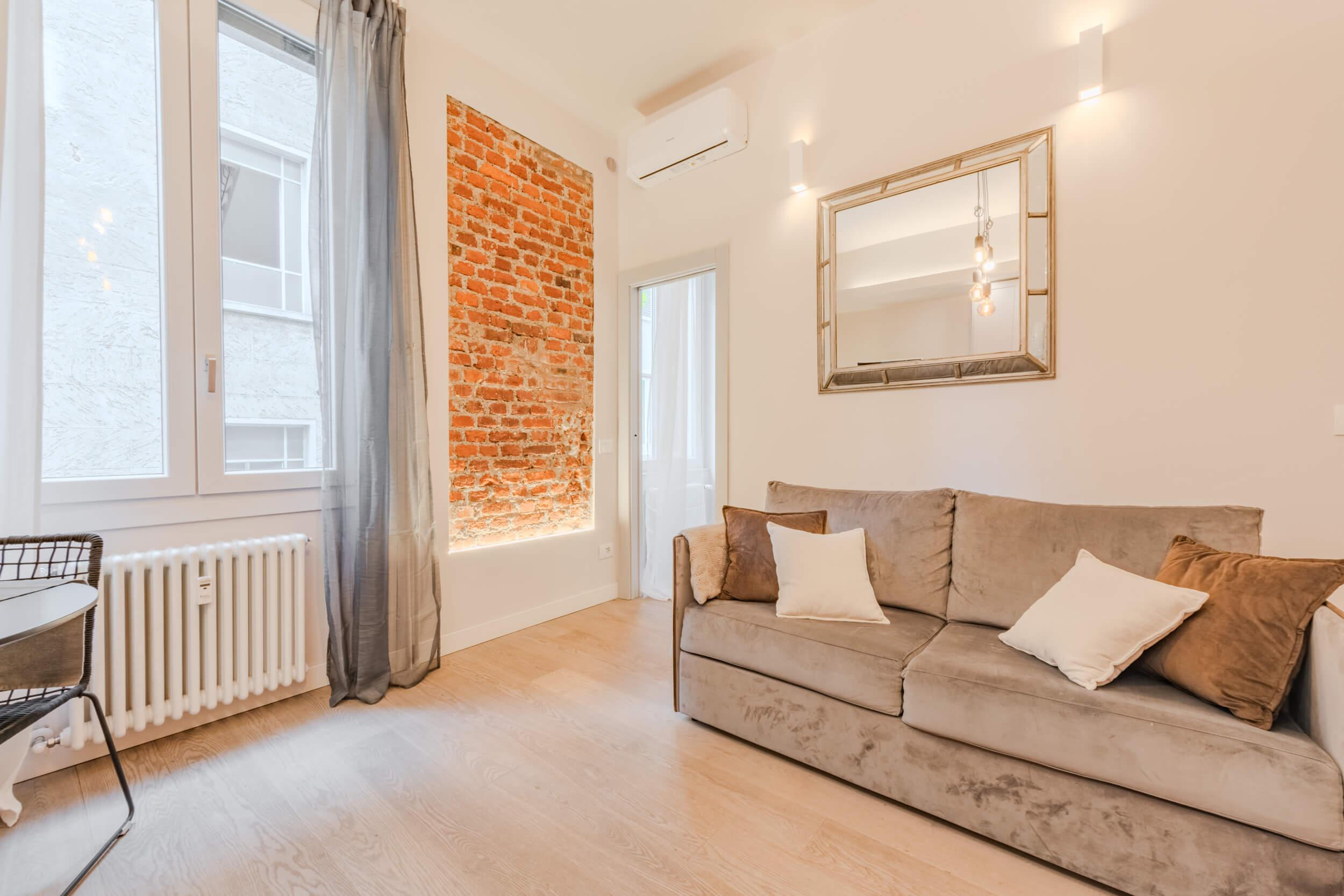 via-mac-mahon--1756096931115 18