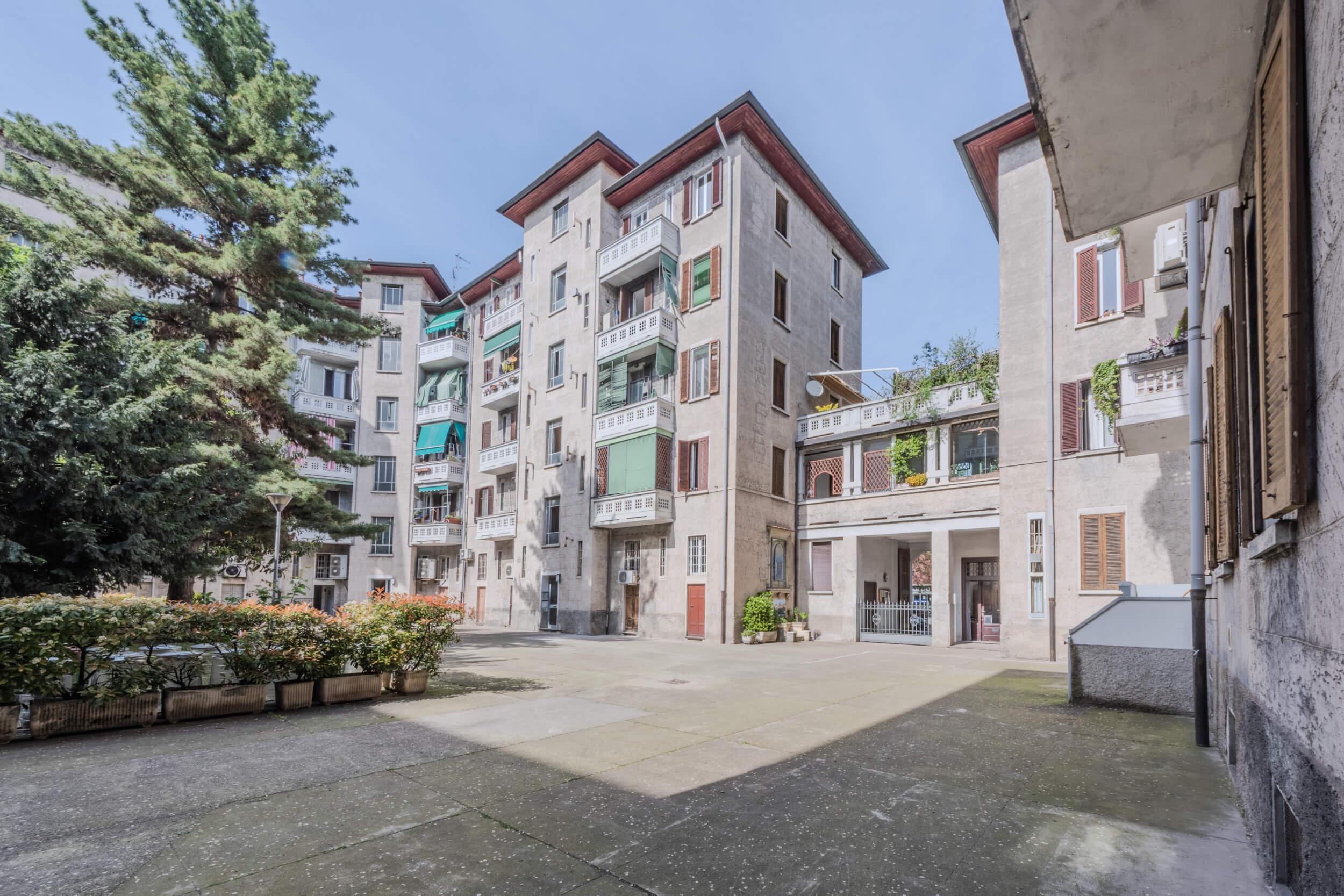 via-mac-mahon--1756096931115 2