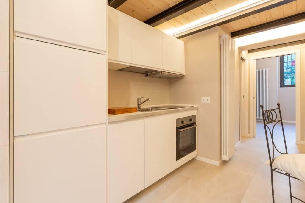via-ottavio-rinuccini--187180446 80